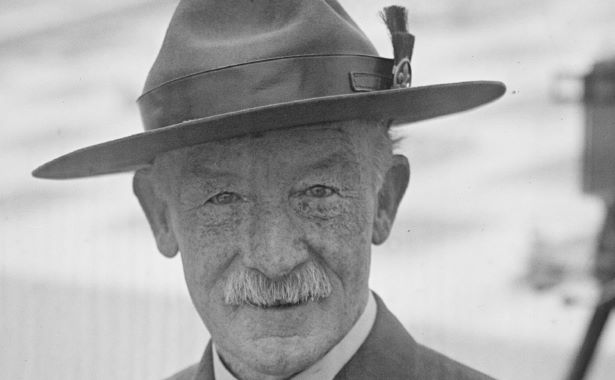 9º artigo - O Escuta é sóbrio, económico e respeitador do bem alheio.