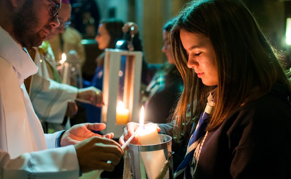 As regiões começam a dar eco das suas cerimónias de partilha da Luz da Paz de Belém.