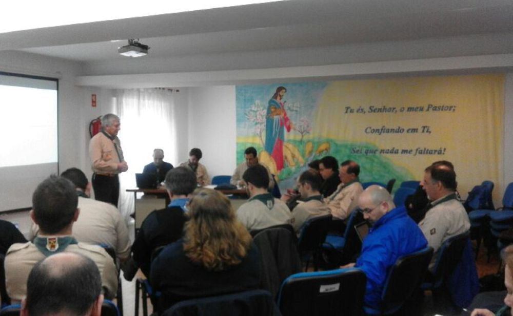 Junta Central e Chefes Regionais reunidos.