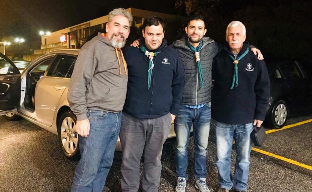Partida do contingente português para receber a Luz da Paz de Belém.