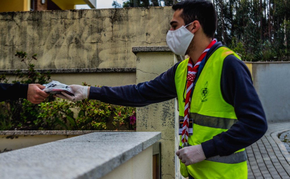 Já mais de 1600 máscaras distribuídas.
