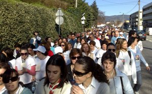 Centenas de pessoas marcharam em solidariedade com o Haiti