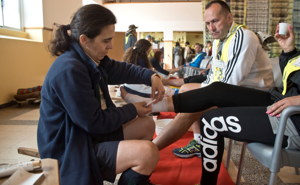 Apoio dado pelos escuteiros aos peregrinos.