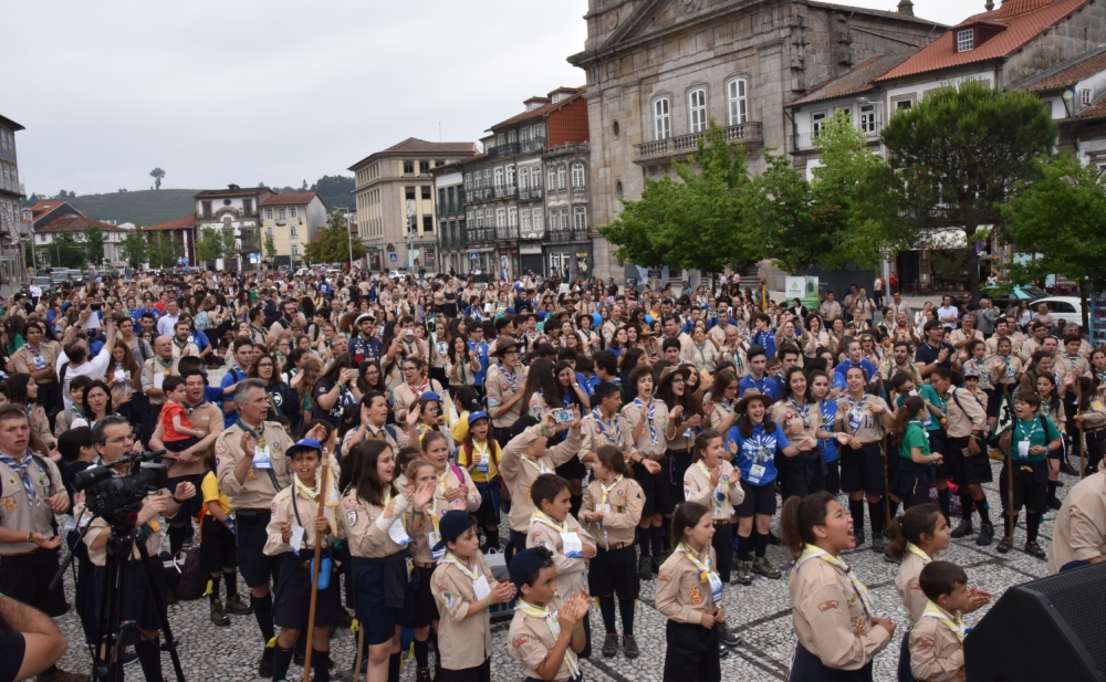 Todos juntos, em festa.