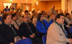 Assembleia reunida em Fátima.