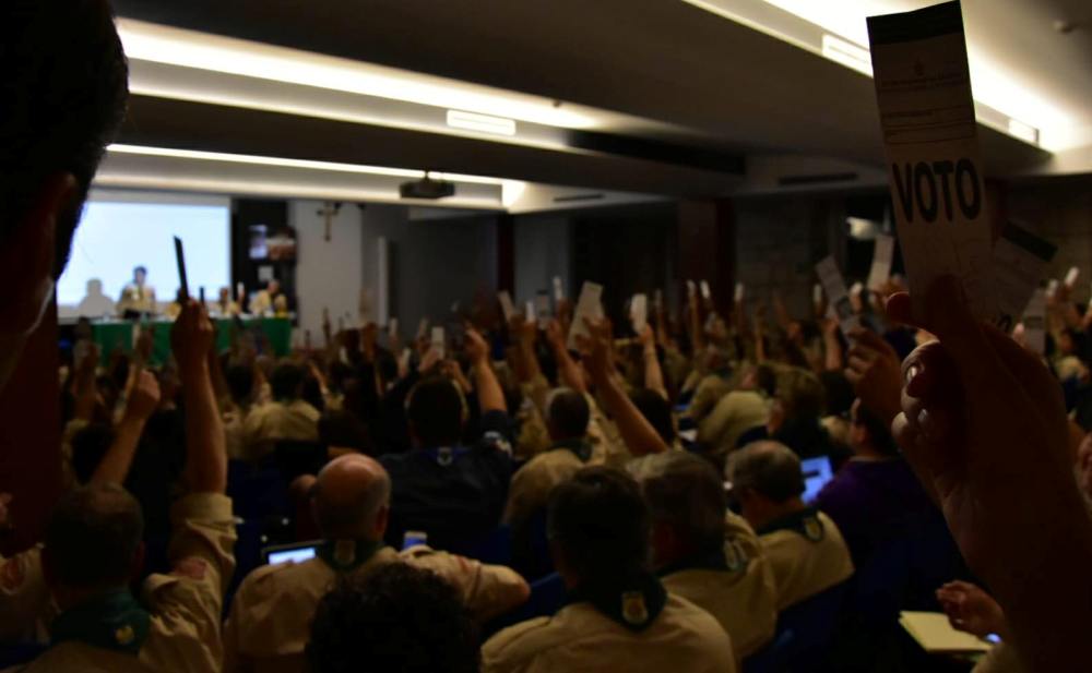 Discussão e votação de propostas.